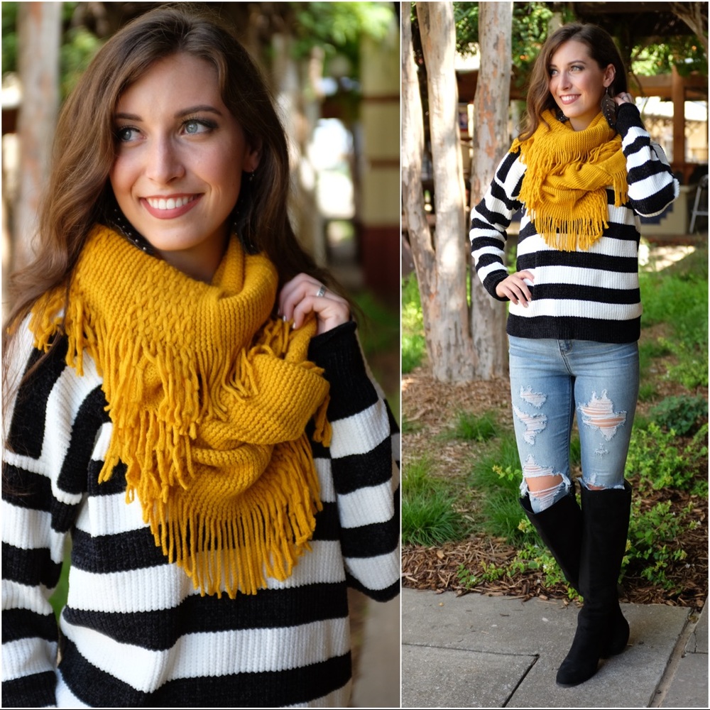✨LAST ONE✨Mustard cable knit fringe infinity scarf - Picture 6 of 7